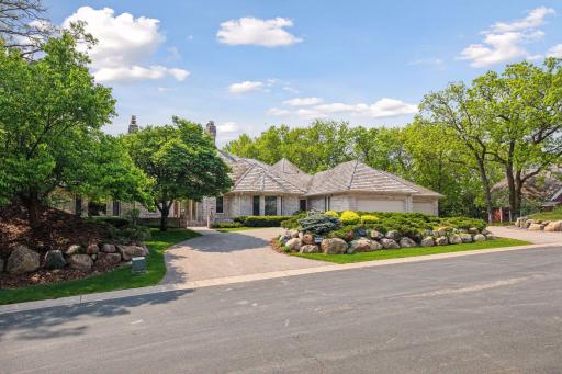 4 Antrim Terrace, Edina, MN 55439