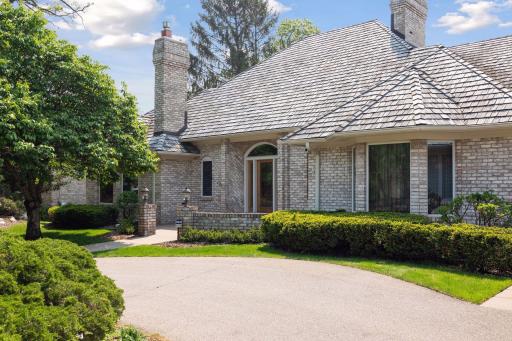 4 Antrim Terrace, Edina, MN 55439