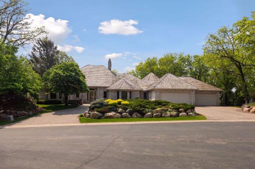4 Antrim Terrace, Edina, MN 55439