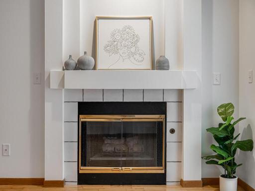 Attractive and functional gas fireplace, a great place to gather.