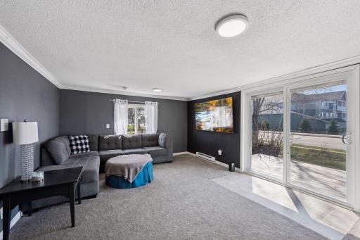 538 Jackson Avenue NW, Elk River, MN 55330