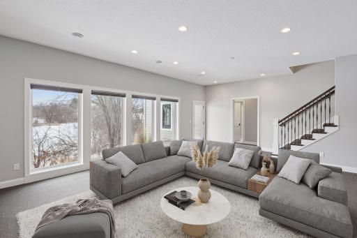 512 Oak Ridge Place, Minnetonka, MN 55305