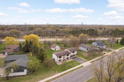 Welcome Home to 1602 W River St in Monticello!