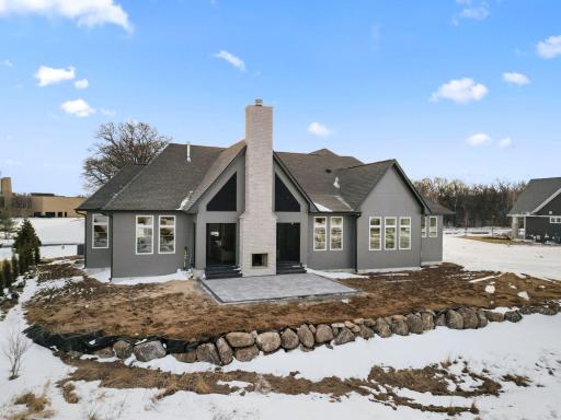 5734 Kelvin Avenue N, Lake Elmo, MN 55042