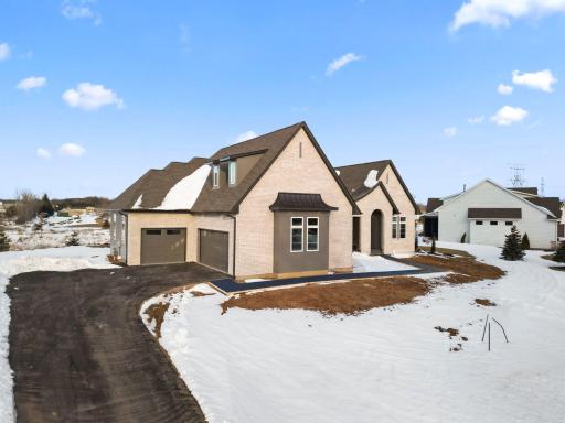 5734 Kelvin Avenue N, Lake Elmo, MN 55042