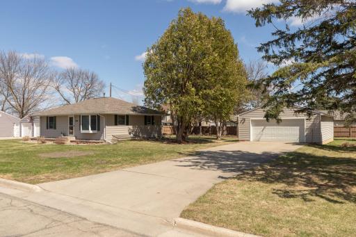 2306 6th Street NW, Austin, MN 55912