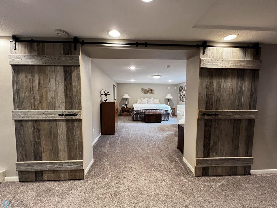 43 - Barn Doors.jpg