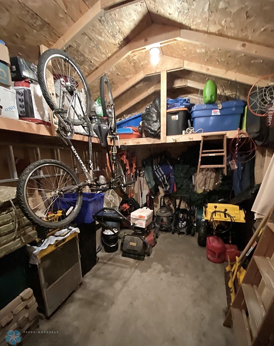 12 - Shed Inside.jpg