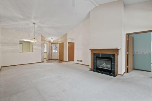 9412 Kimberly Lane N, Maple Grove, MN 55311