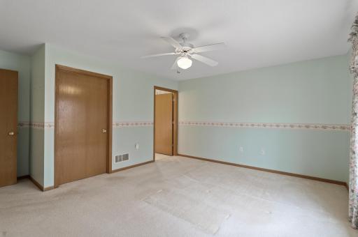 9412 Kimberly Lane N, Maple Grove, MN 55311