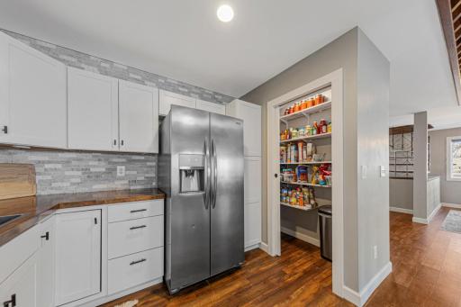 36 Kitchen.jpg