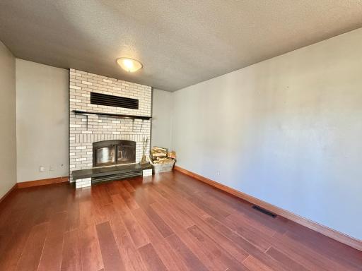 Photo for 924 Knight Avenue N, Thief River Falls, MN 56701 - Listing #6699148 924 Knight Avenue N, Thief River Falls, MN 56701
