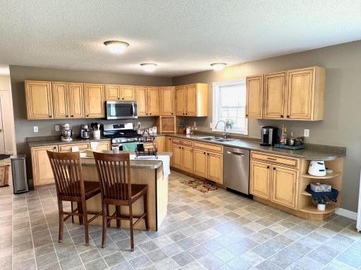 32661 County Road 16, Roseau, MN 56751