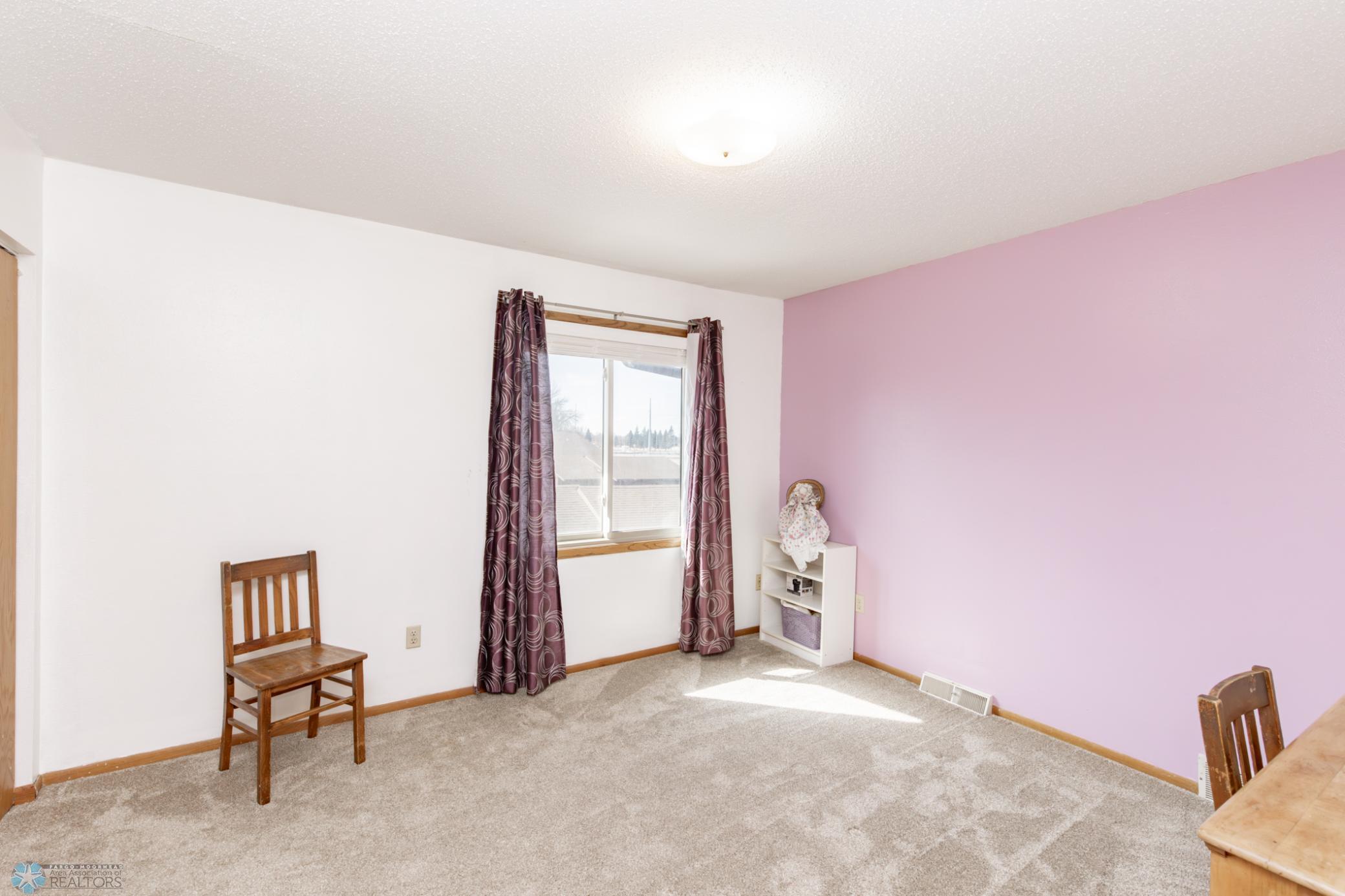 2ND BEDROOM UPPER LEVEL