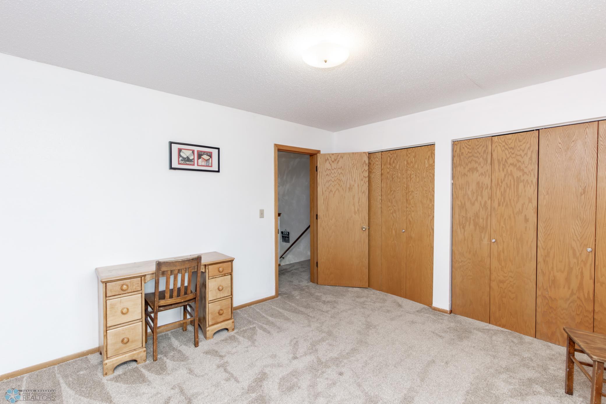 2ND BEDROOM UPPER LEVEL