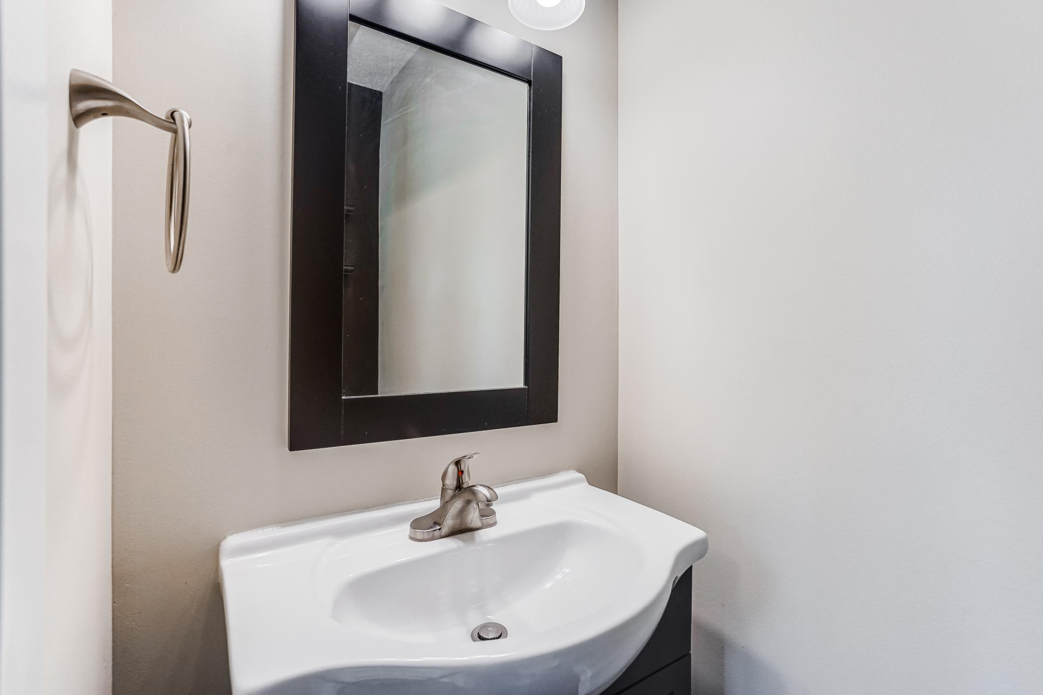Powder room, main floor