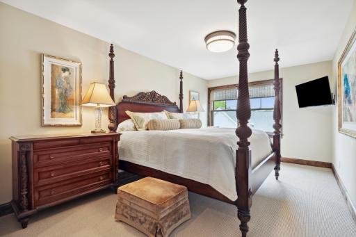 221 Manitoba Avenue, Wayzata, MN 55391