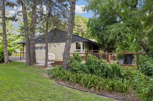 2018 Lower Saint Dennis Road, Saint Paul, MN 55116