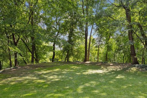 2018 Lower Saint Dennis Road, Saint Paul, MN 55116