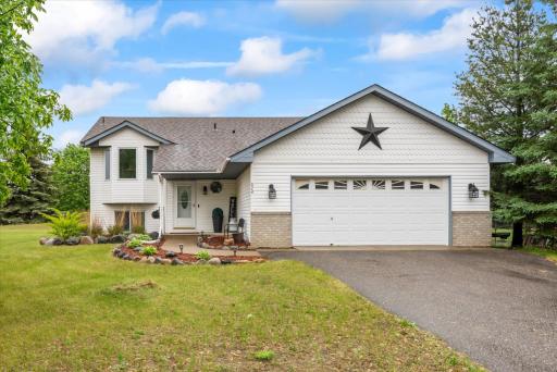 524 Dogwood Street SW, Isanti, MN 55040