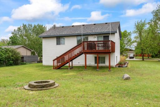 524 Dogwood Street SW, Isanti, MN 55040