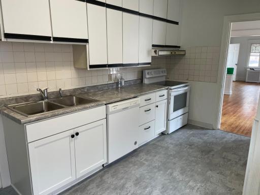842 4th Street E, Saint Paul, MN 55106