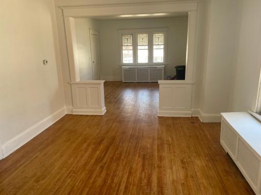 842 4th Street E, Saint Paul, MN 55106