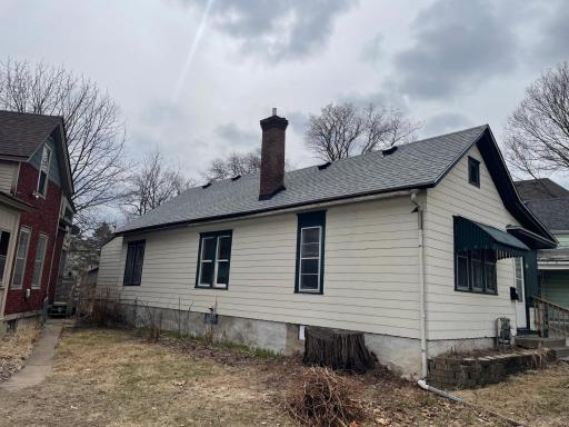 842 4th Street E, Saint Paul, MN 55106