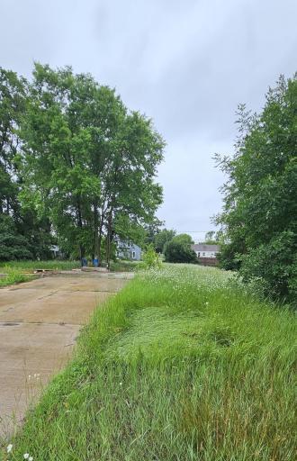 122 Wisconsin Avenue SE, Staples, MN 56479