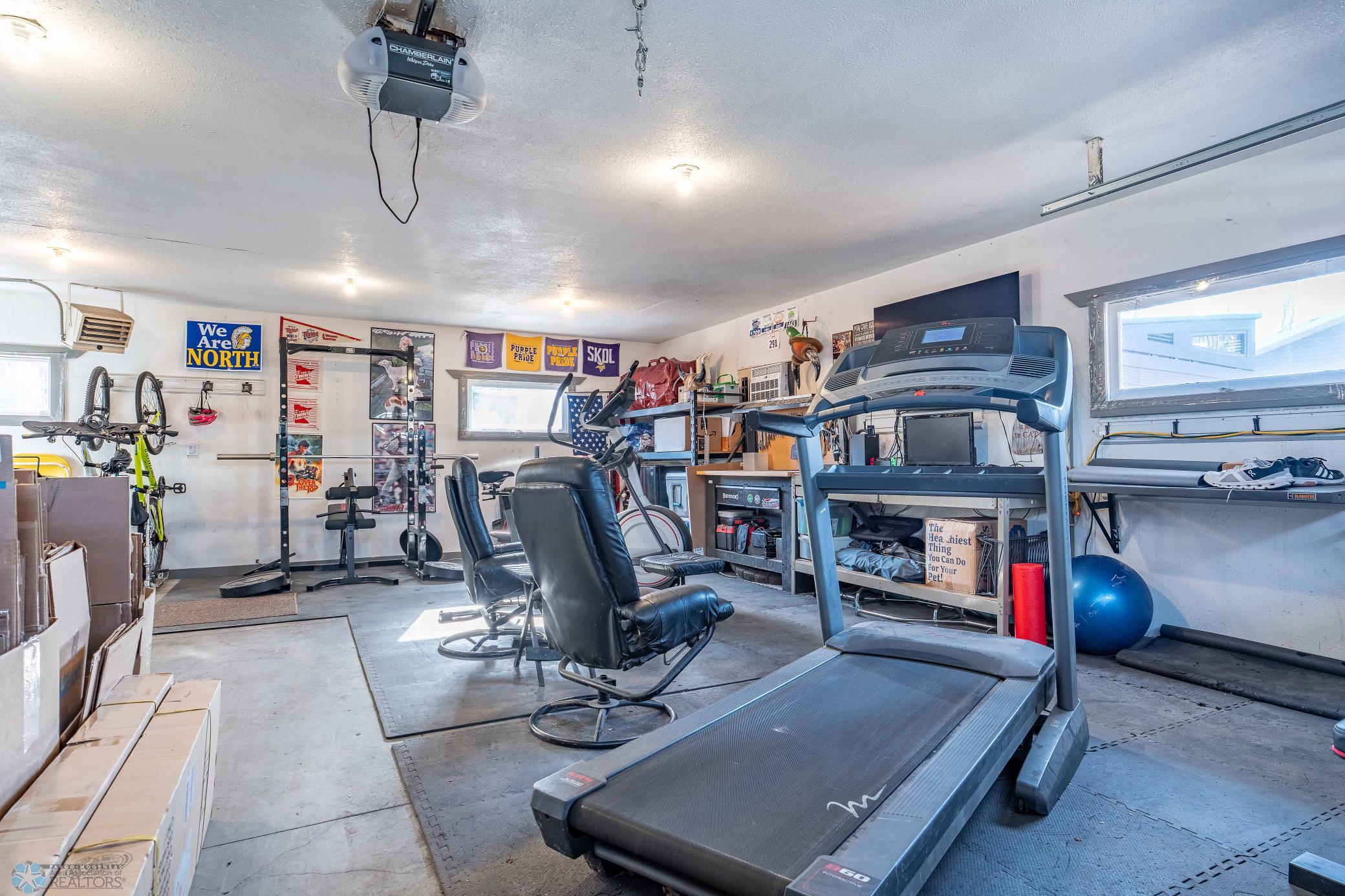Heated and Cooled Garage