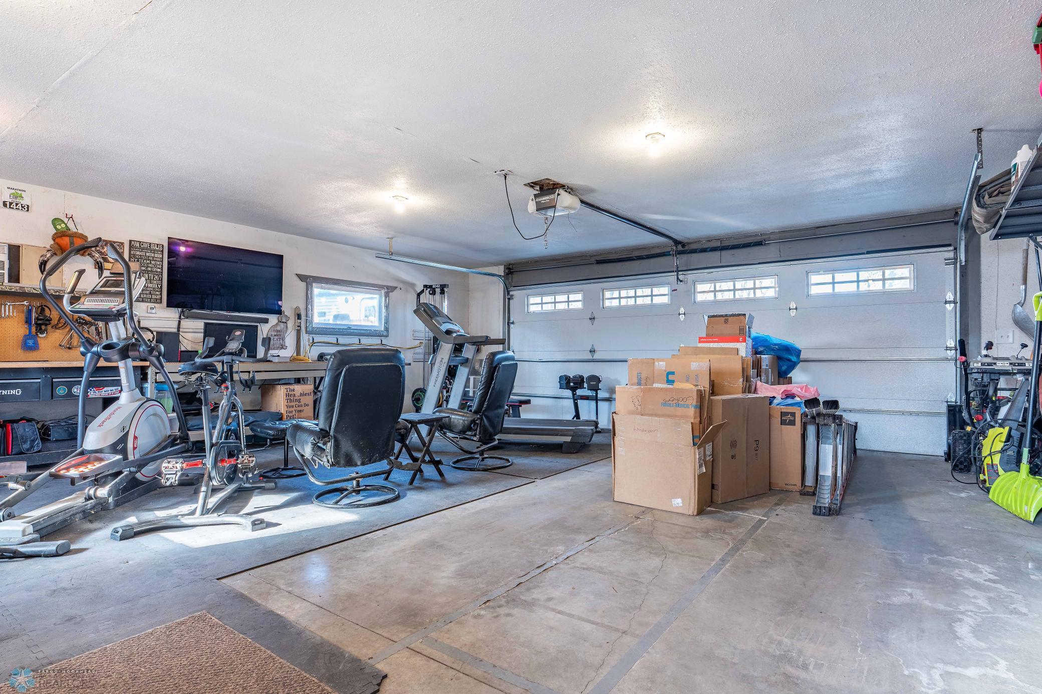 Heated and Cooled 28 X 24 Garage