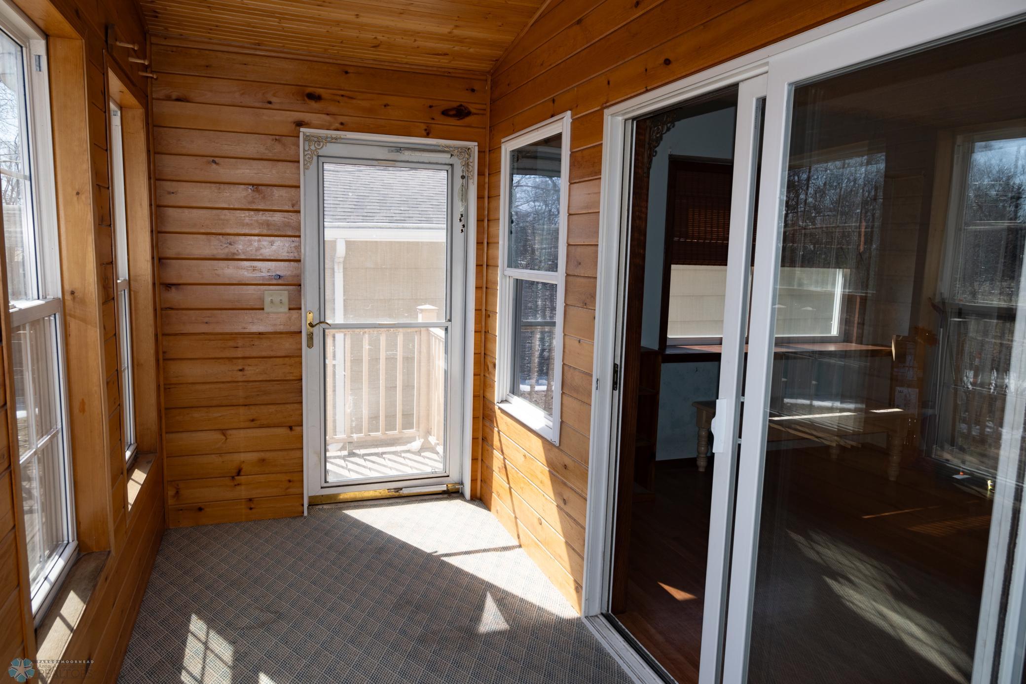 3 season porch