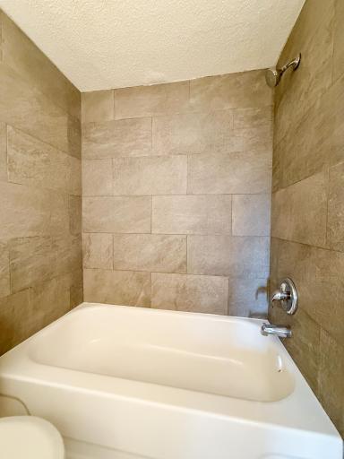 8252 Brunswick Avenue N, Minneapolis, MN 55443