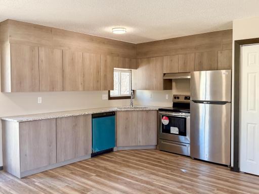 8252 Brunswick Avenue N, Minneapolis, MN 55443