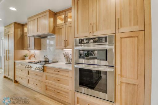 9273 Didrick Drive, Horace, ND 58047