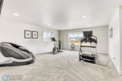 9273 Didrick Drive, Horace, ND 58047
