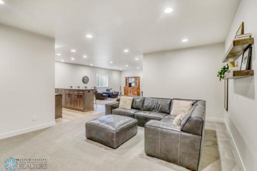 9273 Didrick Drive, Horace, ND 58047