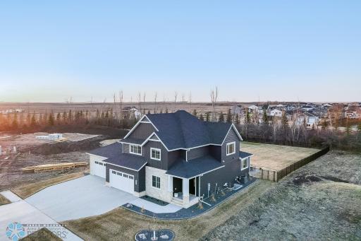 9273 Didrick Drive, Horace, ND 58047