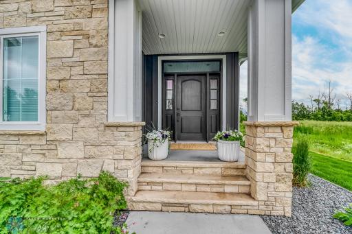 9273 Didrick Drive, Horace, ND 58047