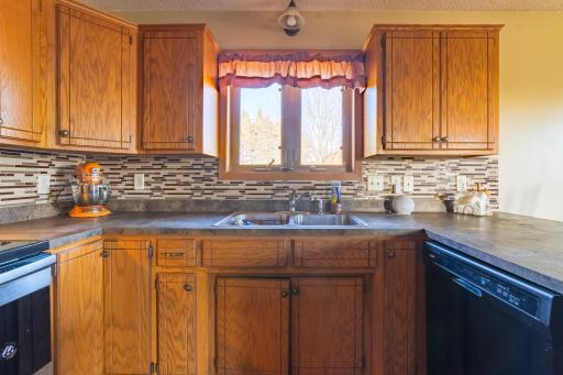517 1st Street NW, Hinckley, MN 55037