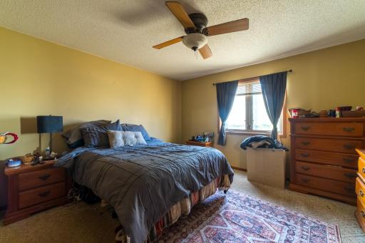 517 1st Street NW, Hinckley, MN 55037