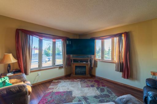 517 1st Street NW, Hinckley, MN 55037