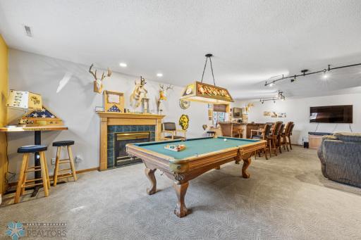 4708 McMahon Estates Court, West Fargo, ND 58078