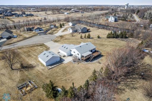 4708 McMahon Estates Court, West Fargo, ND 58078