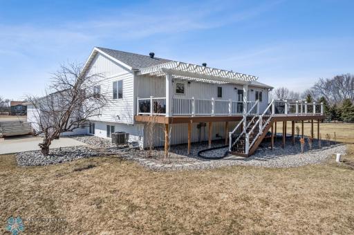 4708 McMahon Estates Court, West Fargo, ND 58078