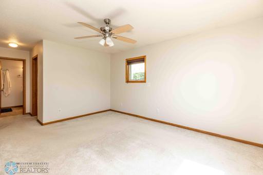 4708 McMahon Estates Court, West Fargo, ND 58078
