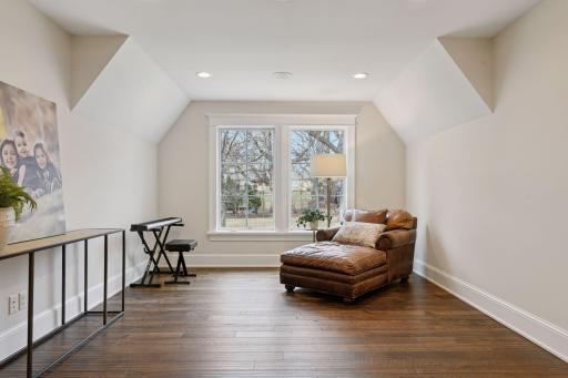 4912 Ridge Place, Edina, MN 55424
