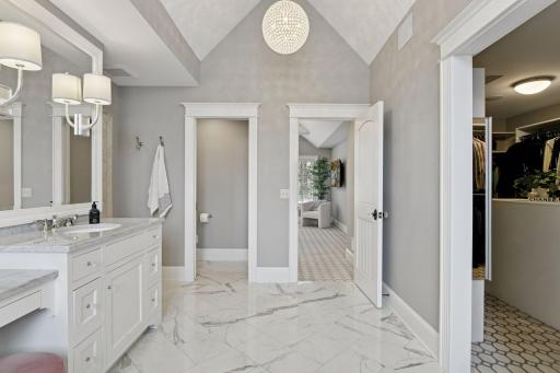 4912 Ridge Place, Edina, MN 55424