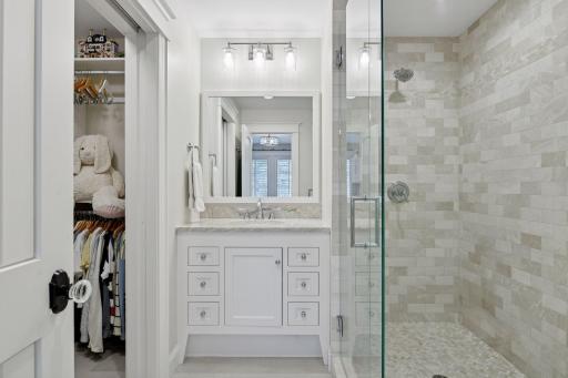 4912 Ridge Place, Edina, MN 55424