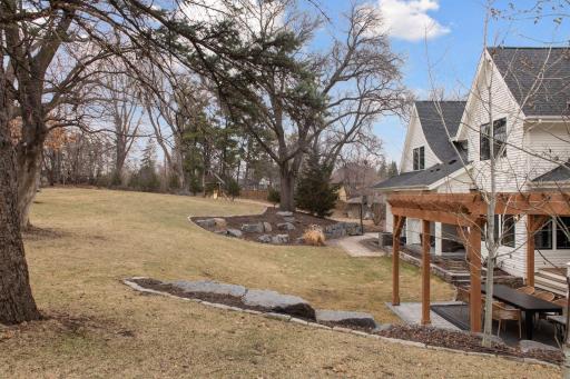 4912 Ridge Place, Edina, MN 55424